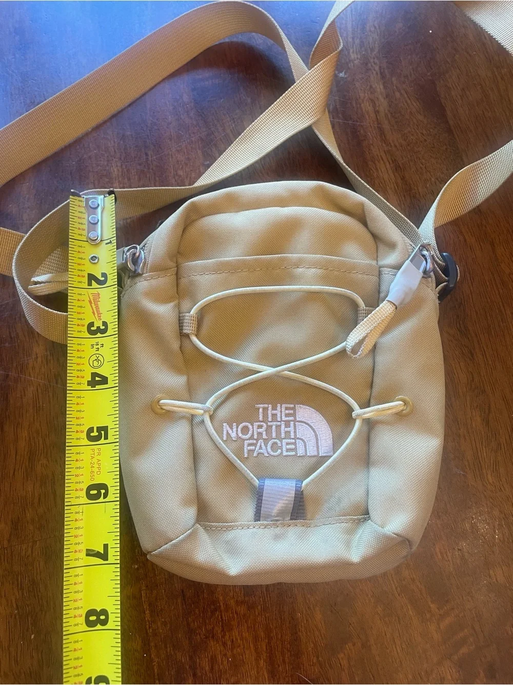 The North Face Jester Crossbody Bag Khaki Bungee Sling Purse OS *Stains